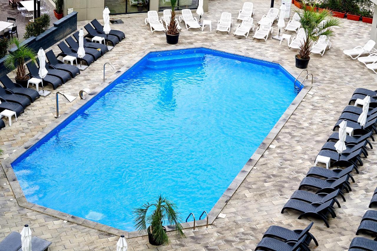 Blu Sea View Apartment - Spa Pools Beach Resort Mamaia Exterior photo